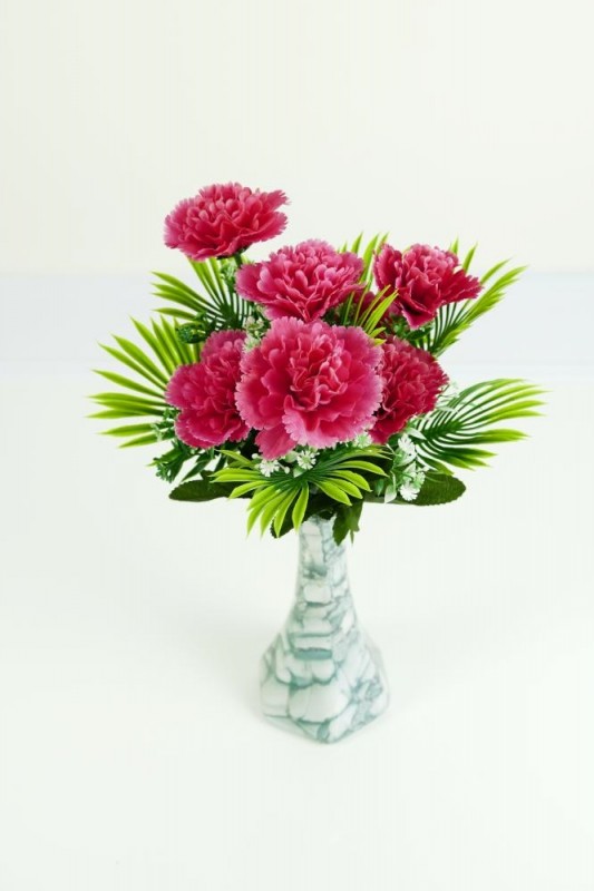 Kvety a kytice / Kytice / Kytica karafiát s doplnkami