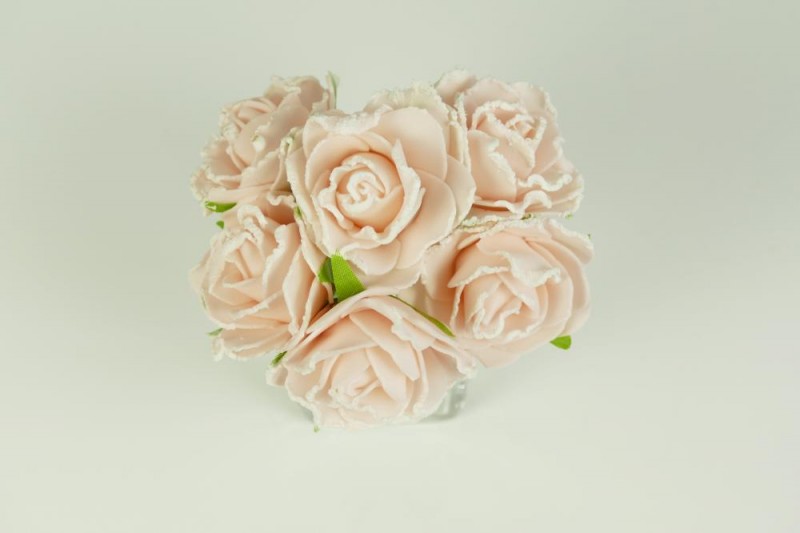 Kvety a kytice / Latex - Juta - Pena / Kytička ruža malá