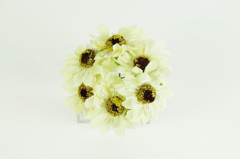 Kvety a kytice / Doplnky k aranžovaniu / Slnečnica mini x 6